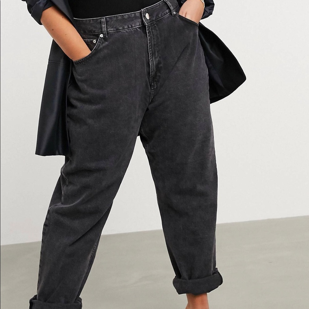 ASOS CURVE mom jeans in black